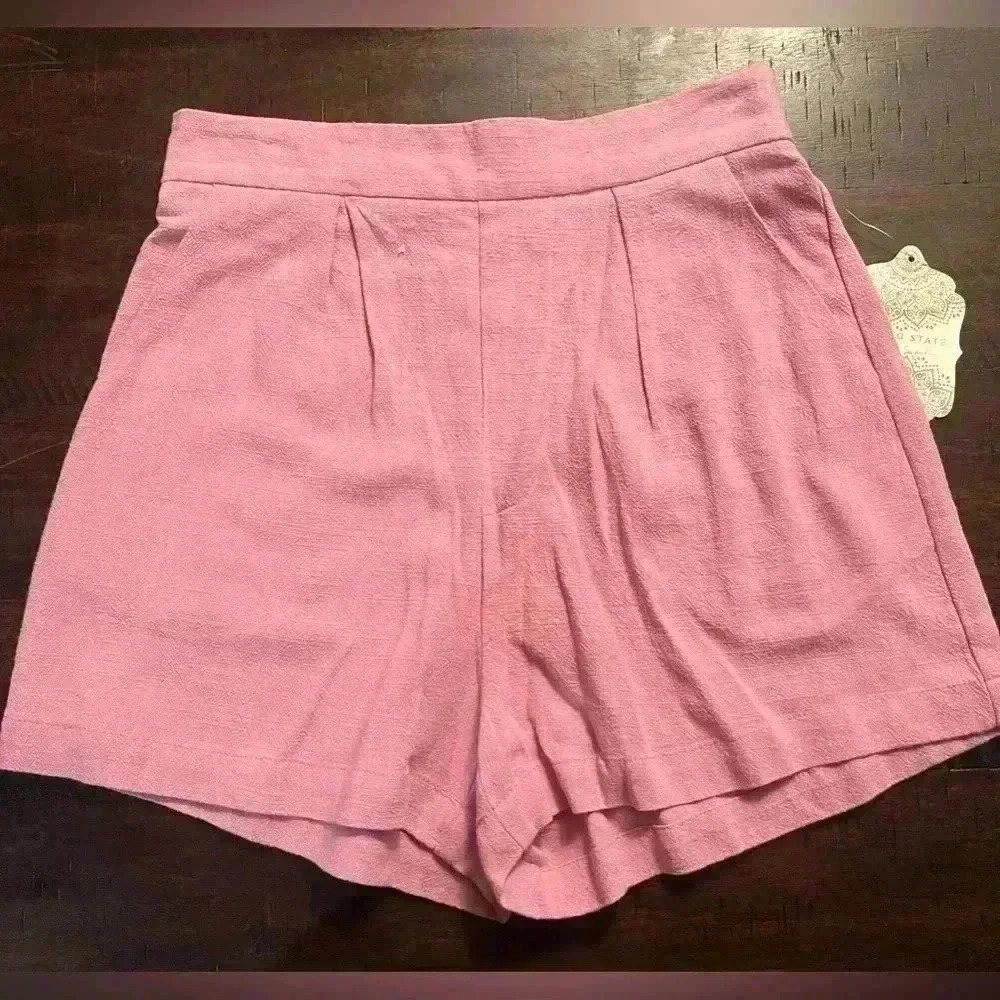 NWT pink shorts